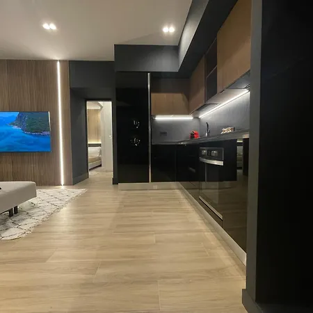 Apartman Luxury Renovated Ground Floor 1br - Of The - Historical Centre Olbia