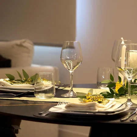 Luxury Renovated Ground Floor 1br - Of The - Historical Centre * Olbia