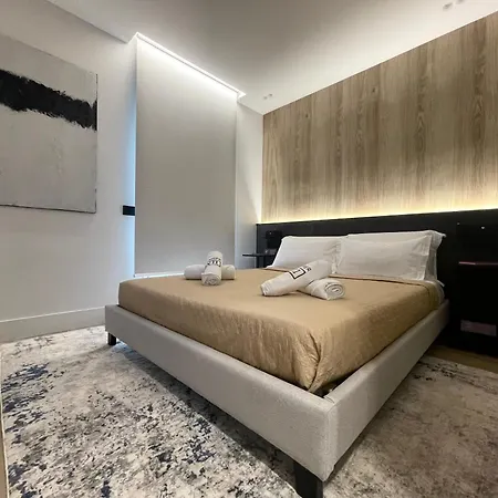 Luxury Renovated Ground Floor 1br - Of The - Historical Centre Olbia