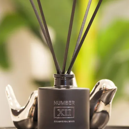 Luxury Renovated Ground Floor 1br - Of The - Historical Centre Appartamento *