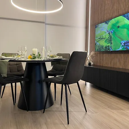 Apartamento Luxury Renovated Ground Floor 1br - Of The - Historical Centre Olbia