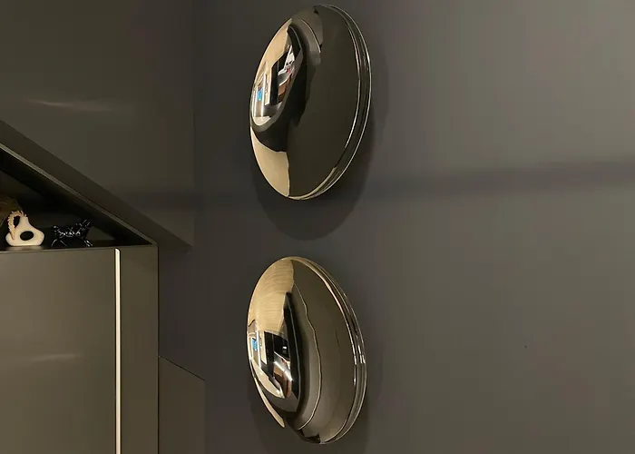 Luxury Renovated Ground Floor 1br - Of The - Historical Centre Apartamento Olbia